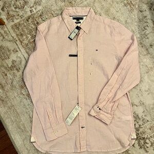 Tommy Hilfiger Men’s Light Pink Button-Down Shirt